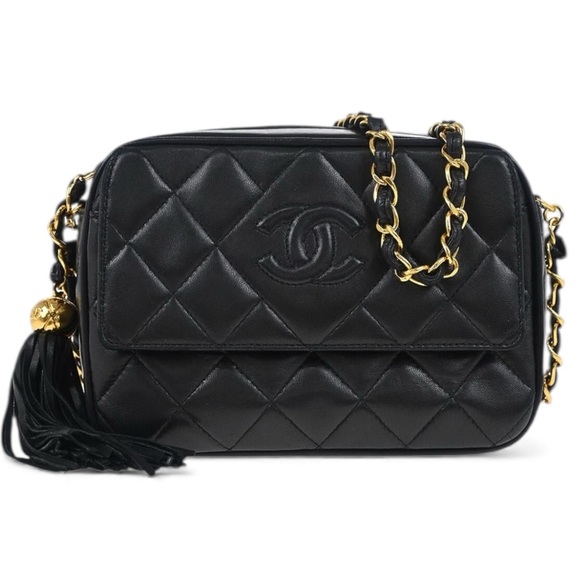 CHANEL QUILTED MINI CC TASSEL CAMERA BAG VINTAGE AUTHENTICATED - Picture 2 of 16